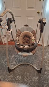 Graco Baby Swing in Aurora, Illinois