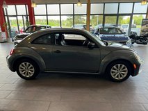 2018 Volkswagen Beetle S Auto in Spangdahlem, Germany