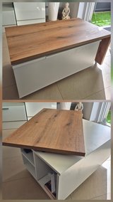 Coffee Table in Stuttgart, GE