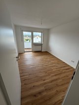 Weiden new modern 3 Bed Apartment in Grafenwoehr, GE