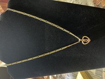 Chain ????? Fígaro  15 years  14k  long 22 in Travis AFB, California