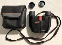 Quantaray Sport Compact Binoculars w/ Carry Case in Bolingbrook, Illinois