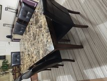 Dining room & buffet in Waldorf, Maryland