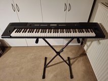 Yamaha Keyboard, Piaggero NP-V80, Six octave in Wiesbaden, GE