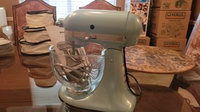 KitchenAid 5 qt. Artesian mixer in Houston, Texas