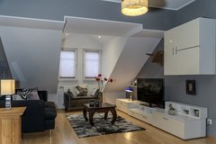 TLA/TDY downtown 1BR 1BA, 1min to train station, 5min to RAB [ref: M4B] in Ramstein, Germany