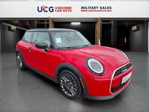 2025 MINI Hardtop 2 Door Cooper S “Signature” Trim in Ramstein, Germany