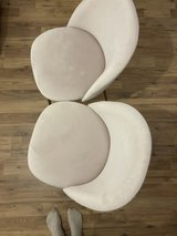 4 rosé colored chairs in Stuttgart, GE