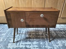 Nightstand Nachtisch in Ramstein, Germany