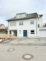 OTTERBERG HOUSE - modern / energy efficient / quiet location / desired neighborhood in Ramstein, Germany