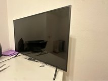 Samsung 43” 4K Smart TV RU7105 – Excellent Condition in Ramstein, Germany