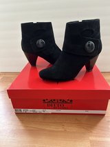 Vaneli Ditto Booties - Size 7 Medium in Chicago, Illinois