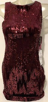 New! Ladies Medium Emerald Sundae Wine Red sleeveless Sequin Mini Dress in Wheaton, Illinois