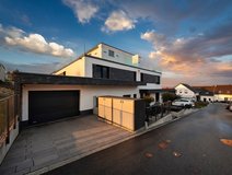 NEW 3br 2.5 bath duplex house sauna AC garage fitted kitchen fenced yard - Nieder-Olm in Wiesbaden, GE