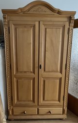 Beautiful pine wardrobe in Ramstein, Germany