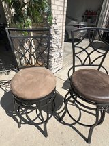 bar stools in Aurora, Illinois