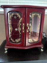 Jewelry box in Okinawa, Japan