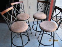 SWIVEL BAR / PATIO STOOLS in Alamogordo, New Mexico