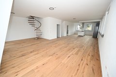 2000 sq. ft. / 185m² Reihenhaus in Nufringen in Stuttgart, GE