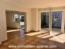 Very bright and friendly 4-room apartment with terrace and garden in Freihung in Grafenwoehr, GE