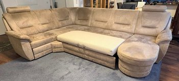 U shaped sectional sleeper couch for sale due to PCS in Ramstein, Germany