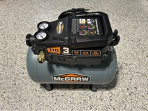 Used - Air compressor 3 gallon in Naperville, Illinois