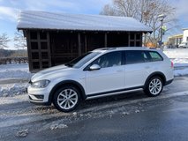 VW Golf Alltrack TDI – The Ultimate AWD SportWagen – Loaded & Serviced! in Ramstein, Germany