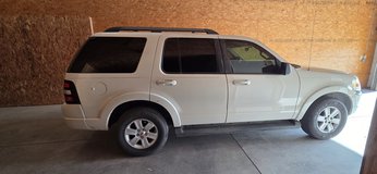 Ford Explorer XLT 4x4 3rd Row in Clarksville, Tennessee