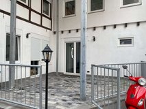 KL - City apartment, 2 bathr, 4 rooms, balcony, garage in Ramstein, Germany