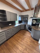 Hahnbach stunning, large  4 Bed Apartment on 2 Floors w 2 Garages in Grafenwoehr, GE