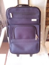 carry on suitcase in Warner Robins, Georgia
