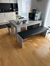 Table (Tisch) in Stuttgart, GE
