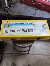brand new one and a half ton floor jack with case.sears.  100dollars firm in Plainfield, Illinois
