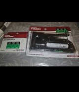 Staple gun and staples Hyper Tough in Naperville, Illinois