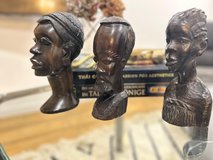 Set of 3 Hand-Carved Wooden Bust Sculptures – African Style in Grafenwoehr, GE