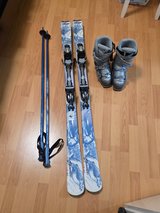 Atomic Skis 141 cm + Rossignol Boots 25.5 + Poles – Complete Ski Set in Ramstein, Germany