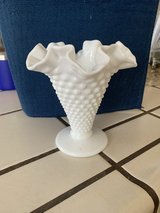 Vintage Fenton Vase in Fairfield, California
