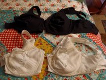 4 NEW Plus-Size Women's Lacy Lingerie UNI BRAS in Vacaville, California