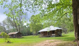 Farmhouse Unfurnished  Rent in Cleveland, Texas