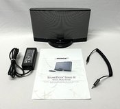 FREE - BOSE - SOUNDDOCK SERIES III - DIGITAL MUSIC SYSTEM in Aurora, Illinois