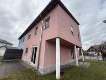 Semi-detached home in 92720 Schwarzenbach for rent - approximately 7 minutes from Grafenwöhr in Grafenwoehr, GE