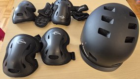 Babyschutzhelme und -protektoren in Wiesbaden, GE