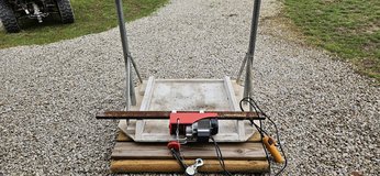 SINGLE STORY LIFT in Fort Leonard Wood, Missouri