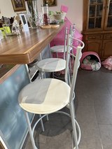 4 x white bar stools in Ramstein, Germany