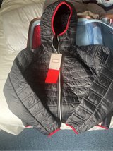 hunter-M size-woman in Okinawa, Japan