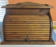 Vintage Roll Top Bread Box in Warner Robins, Georgia
