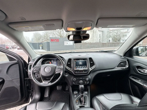 US SPEC - 2020 Jeep Cherokee Trailhawk 4x4 in Stuttgart, GE