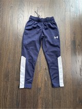 Under Armour work out pants in Batavia, Illinois