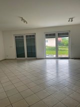 Edelsfeld by Vilseck large 4 Bed Duplex in Grafenwoehr, GE