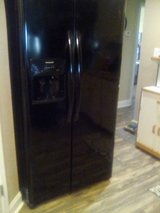 side by side  refrigerator in Perry, Georgia